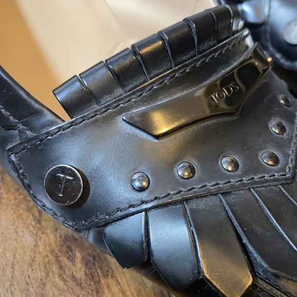 Tod’s kitten heel pebbled pumps - Picture 3 of 9